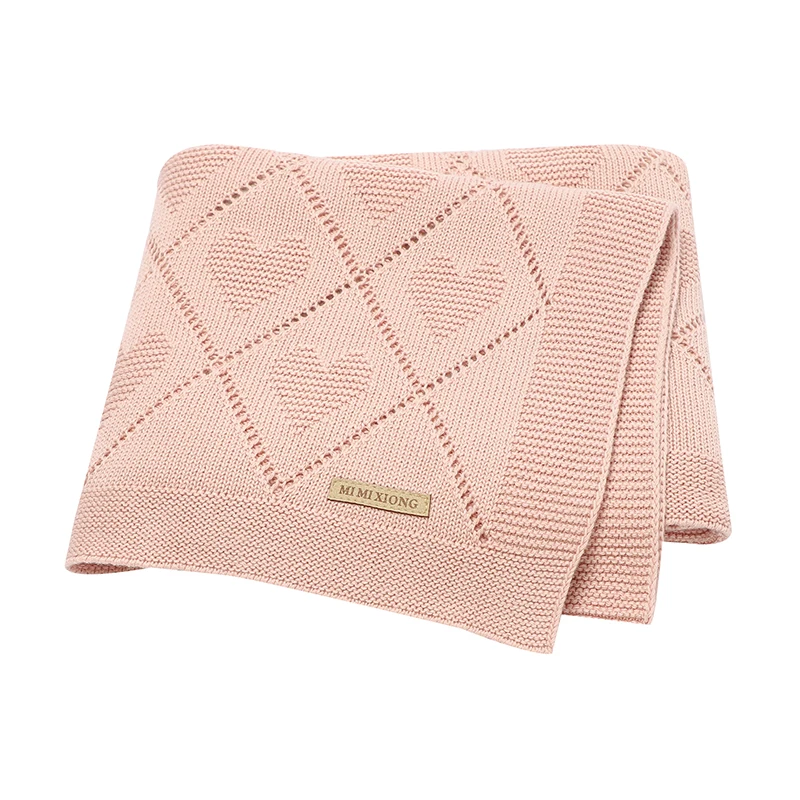 Couverture Bébé en Tricot de Coton – Maille Cœurs